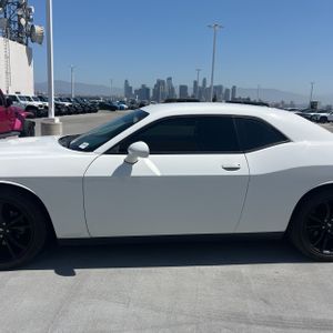 صورة 4 لـ 2018 Dodge CHALLENGER SXT