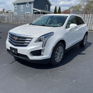 CADILLAC XT5 LUXURY - 1