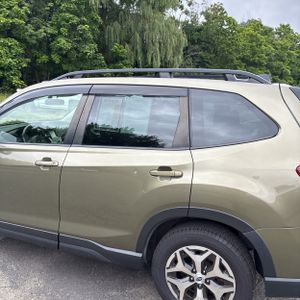 2024 Subaru FORESTER PREMIUM 照片 6