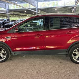 FORD ESCAPE TITANIUM - 4
