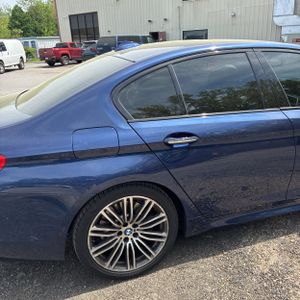 BMW 5 SERIES M550I XDRIVE - 9