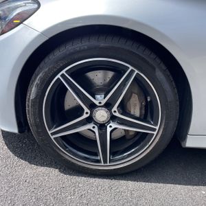 صورة 17 لـ 2016 Mercedes-BENZ C-CLASS AMG