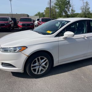 FORD FUSION SE - 2