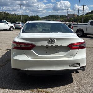2018 Toyota CAMRY LE — фото 7