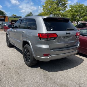 2021 JEEP GRAND CHEROKEE LAREDO X photo 5