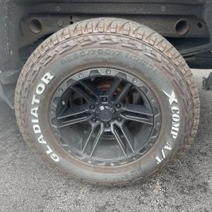 2018 Chevrolet SILVERADO 1500 LT — миниатюра 18