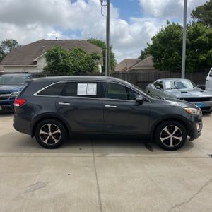 KIA SORENTO EX V6 - 10