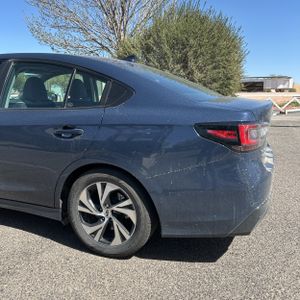 SUBARU LEGACY PREMIUM - 6