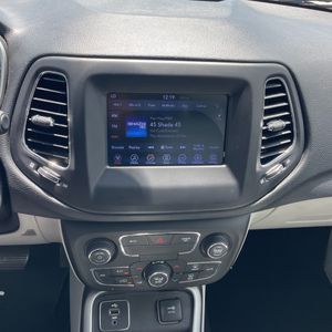 صورة مصغرة 37 لـ 2018 JEEP COMPASS LATITUDE