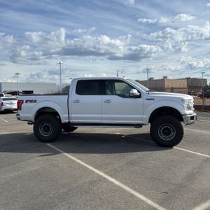 FORD F-150 LARIAT - 10