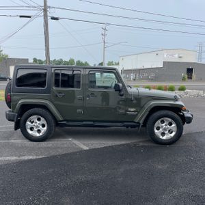2015 JEEP WRANGLER UNLIMITED SAHARA — фото 9