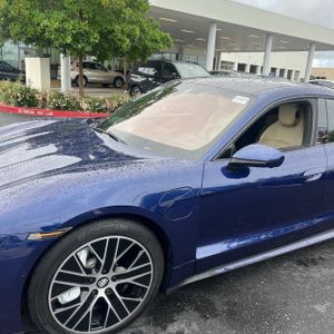 PORSCHE TAYCAN TURBO - 2