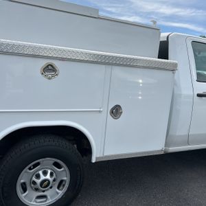 CHEVROLET SILVERADO 2500HD WORK TRUCK - 9