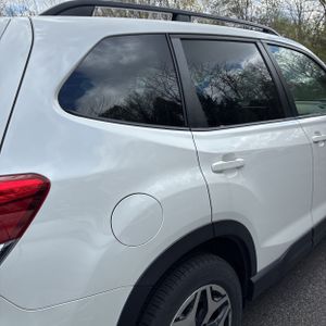 SUBARU FORESTER PREMIUM - 9