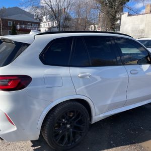 BMW X5 M BASE - 9