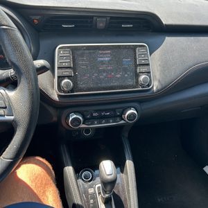 صورة مصغرة 36 لـ 2020 Nissan KICKS SR