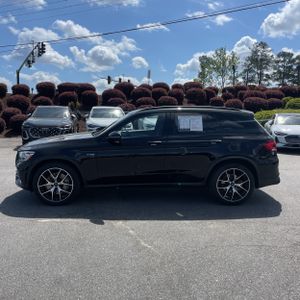 MERCEDES-BENZ GLC AMG - 3