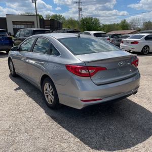 HYUNDAI SONATA SE - 5