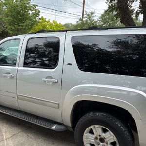CHEVROLET SUBURBAN LT - 6