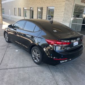 HYUNDAI ELANTRA SEL - 5