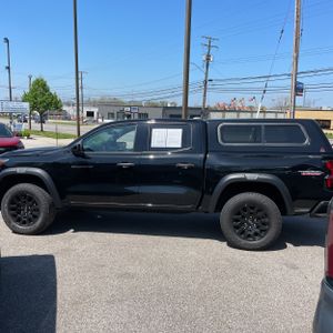 CHEVROLET COLORADO - 2