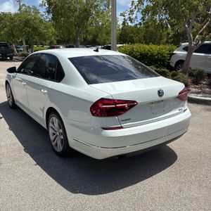 2019 Volkswagen PASSAT WOLFSBURG — фото 5