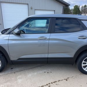 CHEVROLET TRAILBLAZER LS - 4