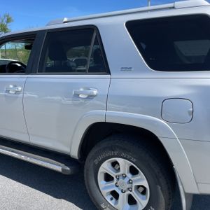 TOYOTA 4RUNNER - 6