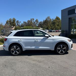 AUDI Q5 QUATTRO S LINE PREM PLUS 45 TFSI - 10
