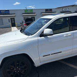 2019 JEEP GRAND CHEROKEE ALTITUDE 照片 2
