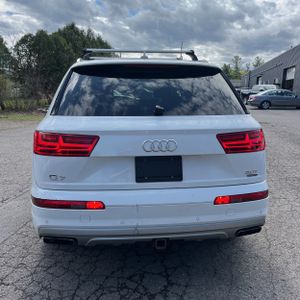 AUDI Q7 3.0T PREMIUM - 7