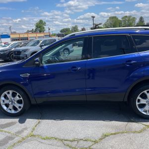 FORD ESCAPE TITANIUM - 4