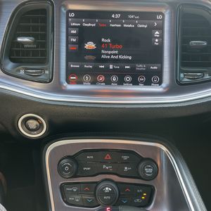 صورة مصغرة 37 لـ 2018 Dodge CHALLENGER SXT