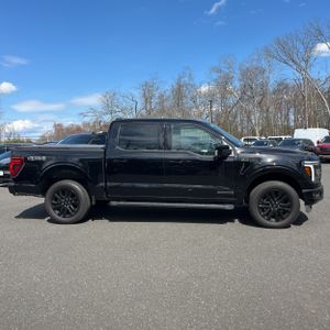 FORD F-150 LARIAT - 10