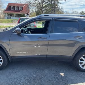 JEEP CHEROKEE LIMITED - 4