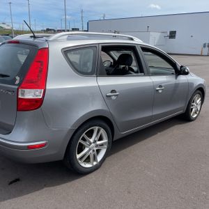 HYUNDAI ELANTRA TOURING SE - 8