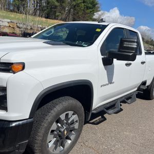 CHEVROLET SILVERADO 2500HD CUSTOM - 2