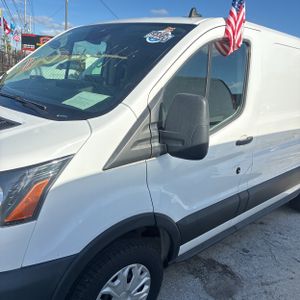 FORD E-TRANSIT - 2