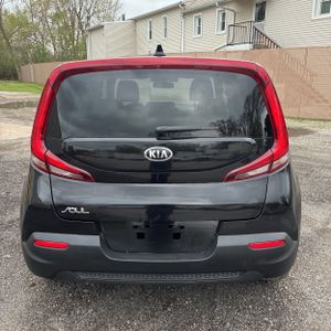KIA SOUL LX - 7