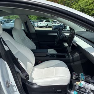 2022 Tesla MODEL 3 LONG RANGE 缩略图 32