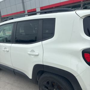 2017 JEEP RENEGADE ALTITUDE — фото 6