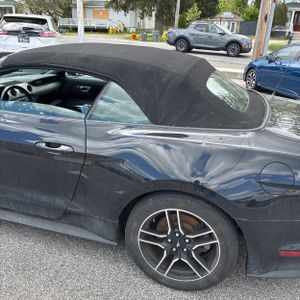 FORD MUSTANG ECOBOOST PREMIUM - 6