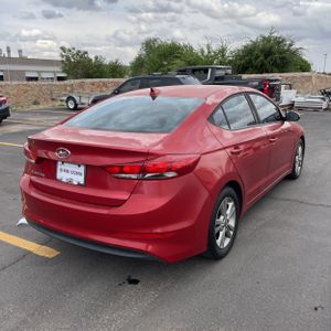 HYUNDAI ELANTRA SE - 8