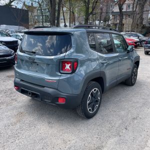 JEEP RENEGADE TRAILHAWK - 8