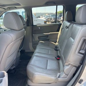 2015 Honda PILOT EX-L — миниатюра 32