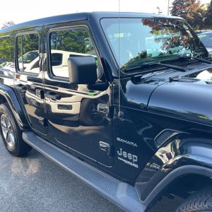 2019 JEEP WRANGLER UNLIMITED SAHARA — миниатюра 12