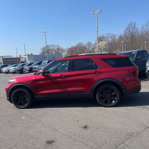 FORD EXPLORER ST-LINE - 3