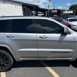 2018 JEEP GRAND CHEROKEE ALTITUDE 照片 11