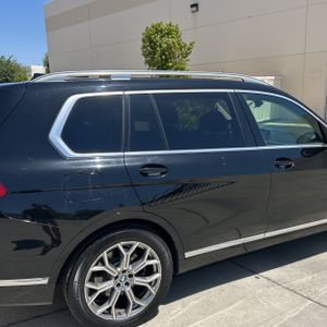BMW X7 XDRIVE40I - 9