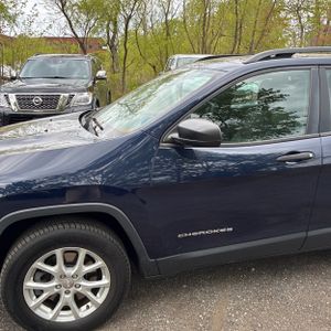 JEEP CHEROKEE SPORT - 2